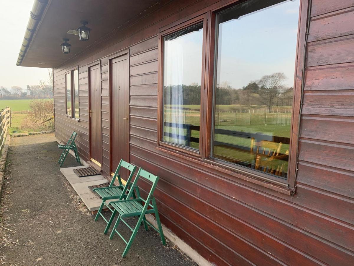 הדינגטון Orchard House Lodges By Ecohuman מראה חיצוני תמונה